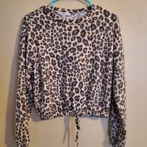 Gaze Brand Animal Print Soft Blouse.